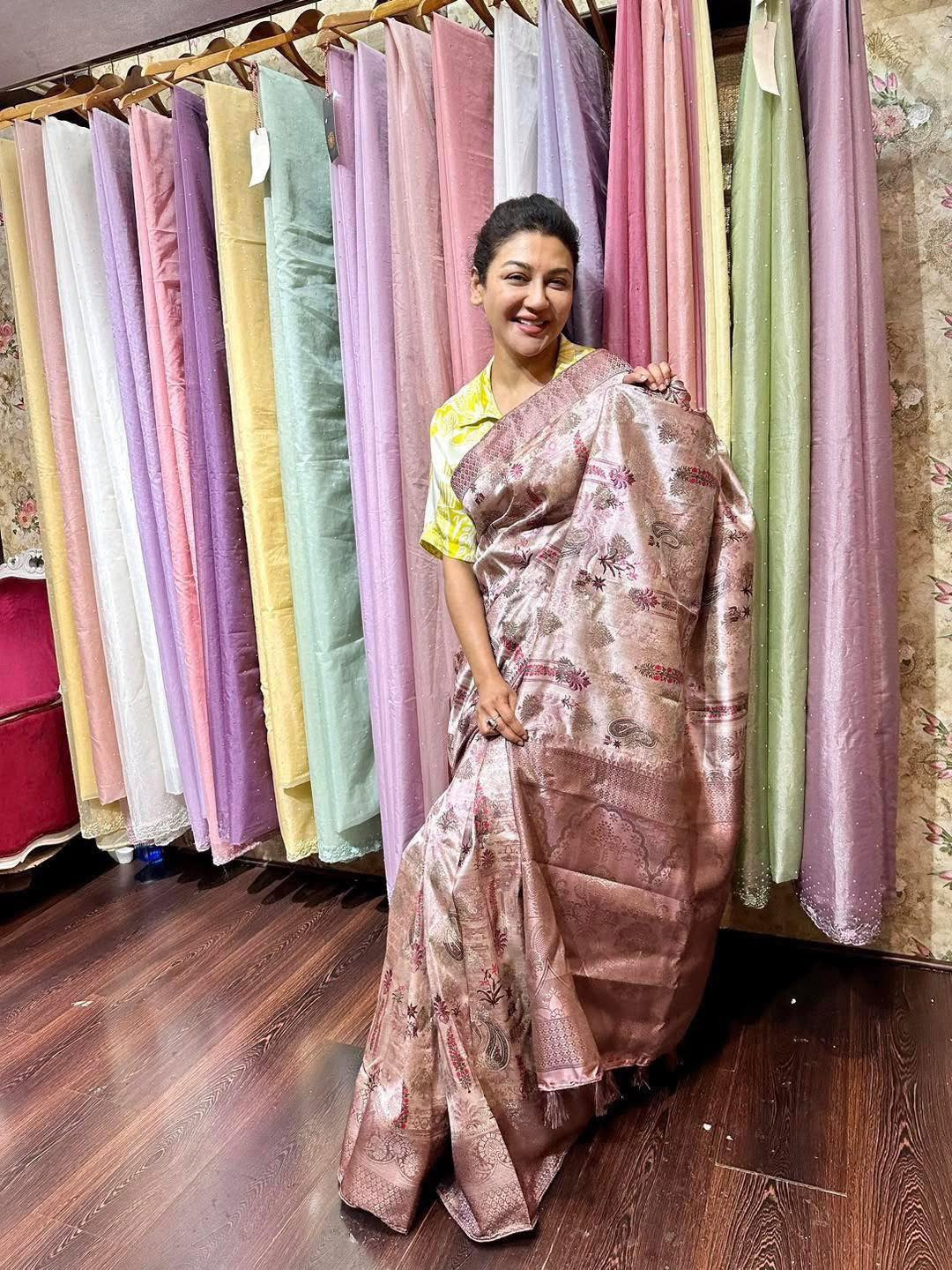 Pink Bandhej Saree