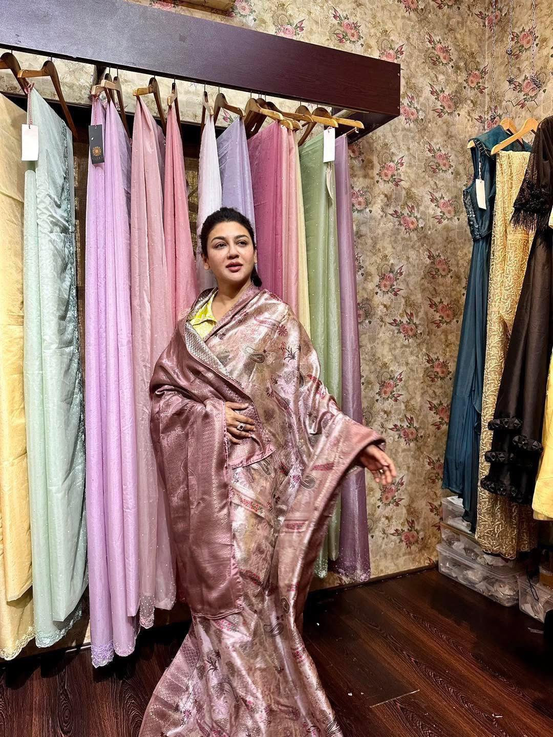 Pink Bandhej Saree
