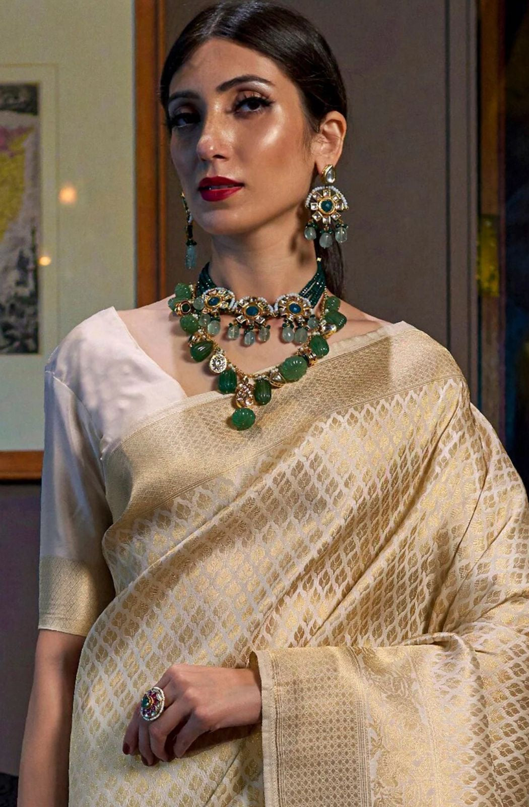 Off White Kanchiwaram