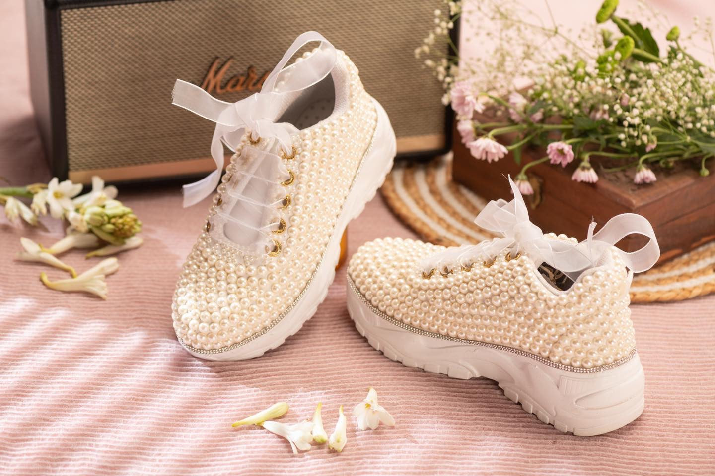 Pearl Sneakers