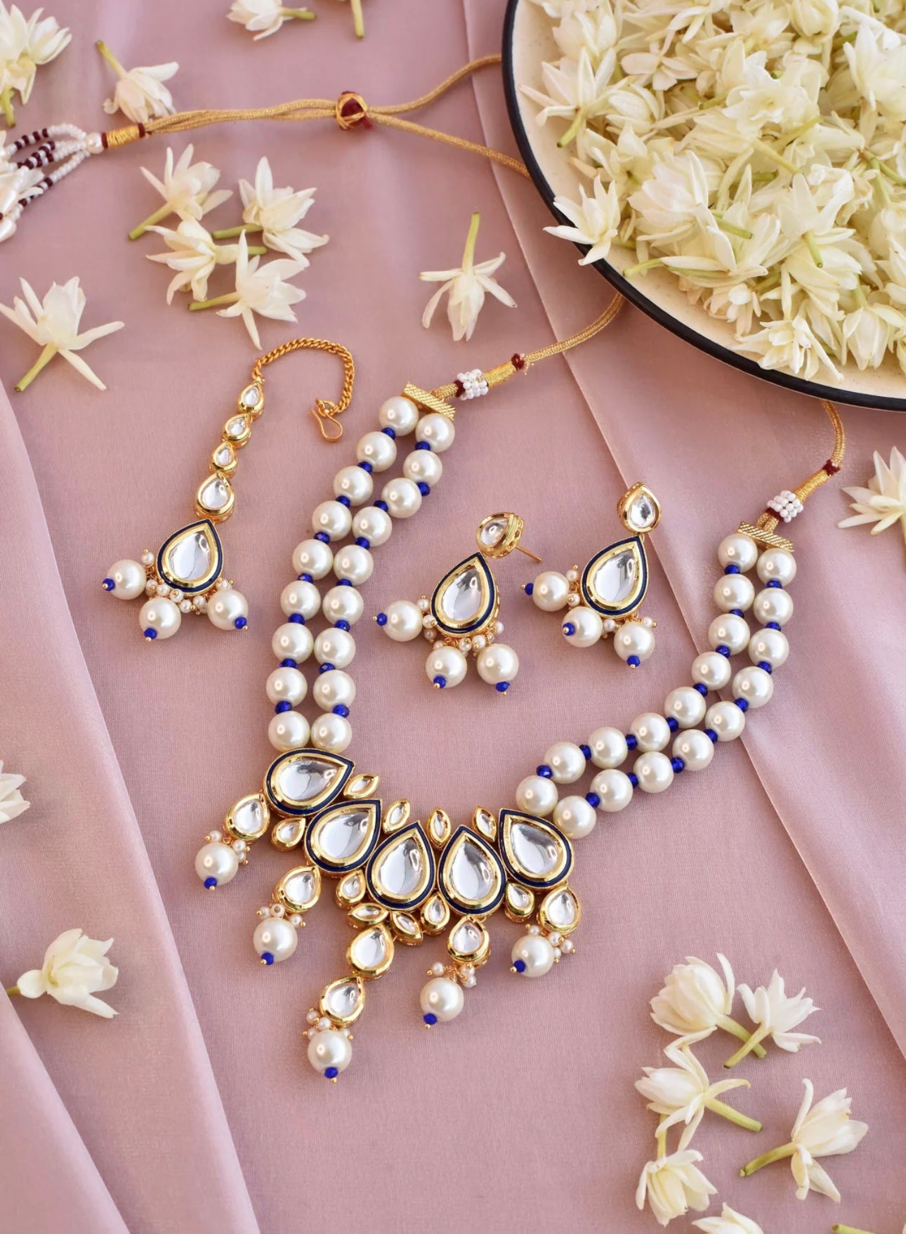 Labiba Necklace Set