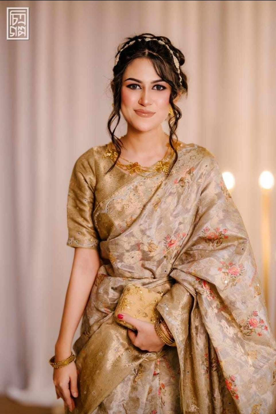 Golden bandhej