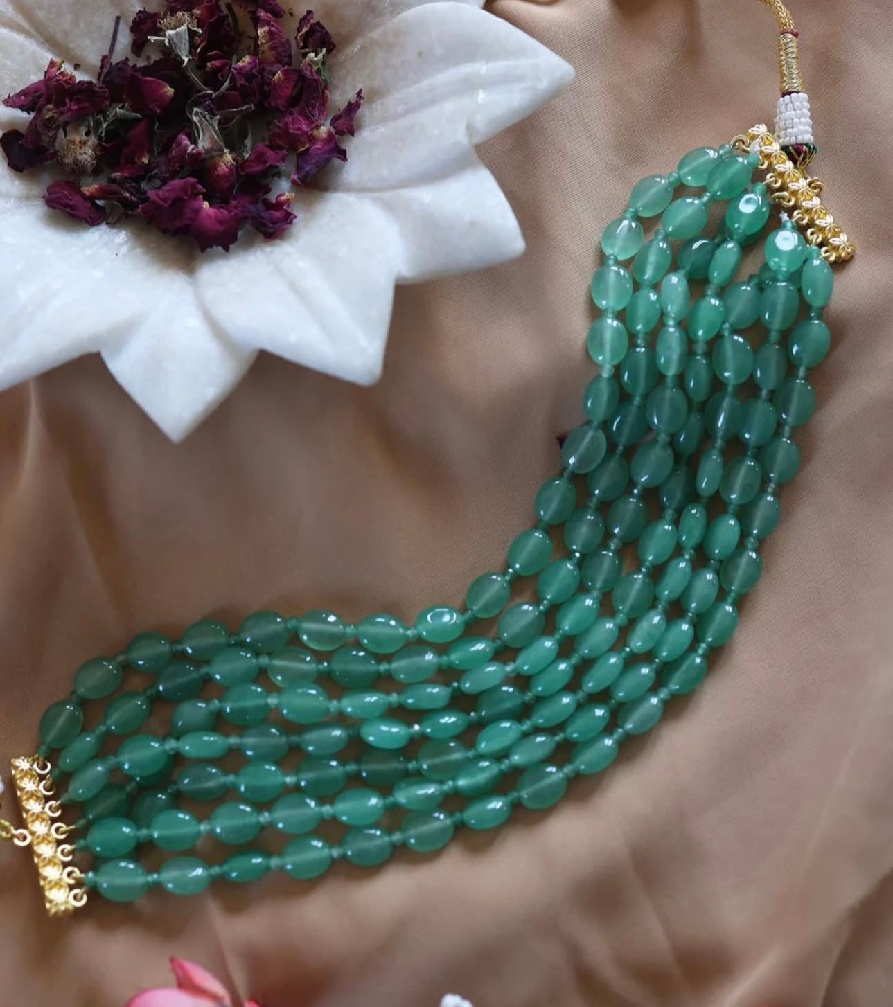 Torquise choker