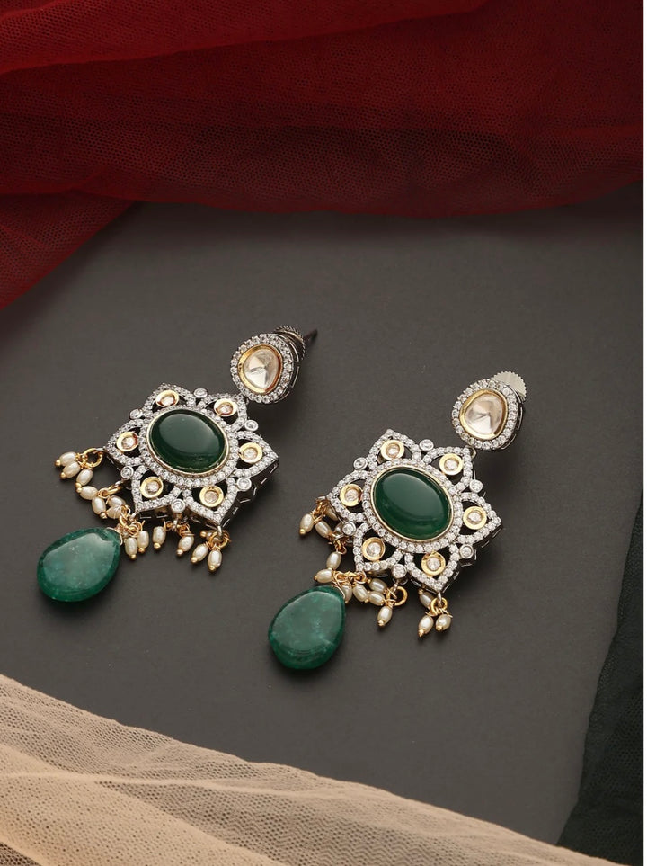 Emerald earings