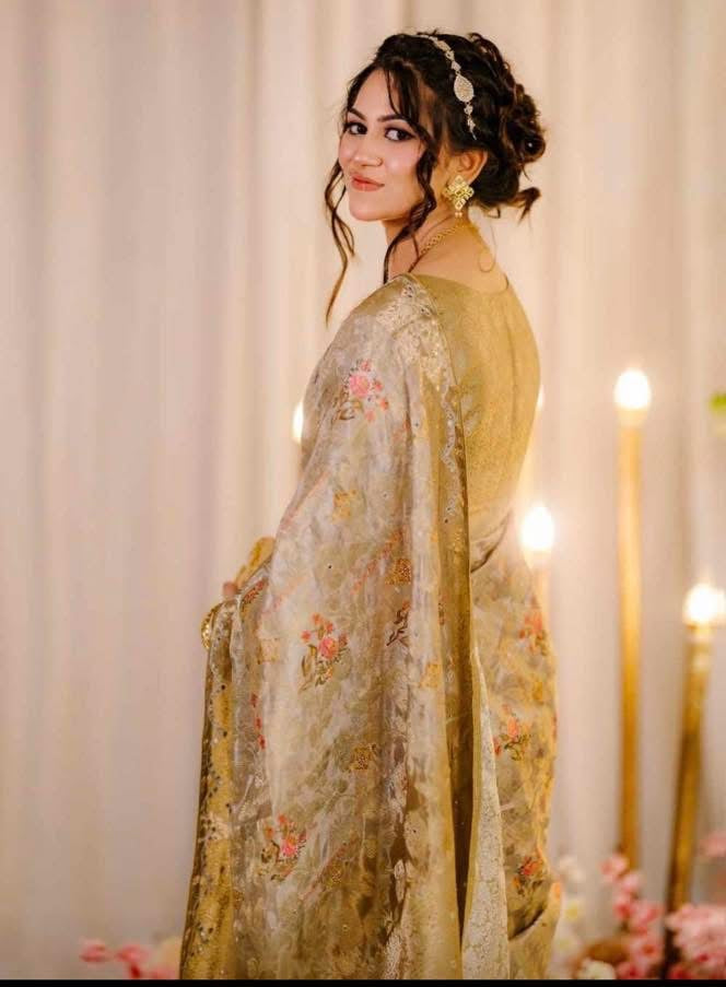 Golden bandhej