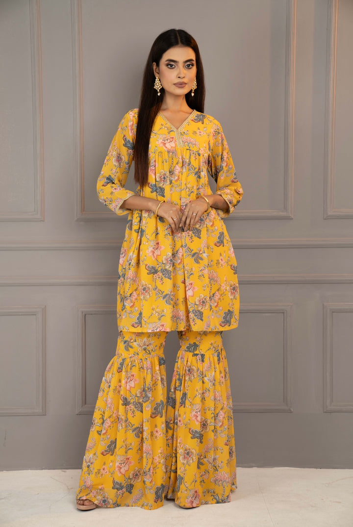 Yellow floral set