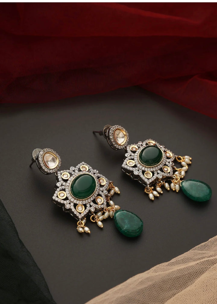 Emerald earings