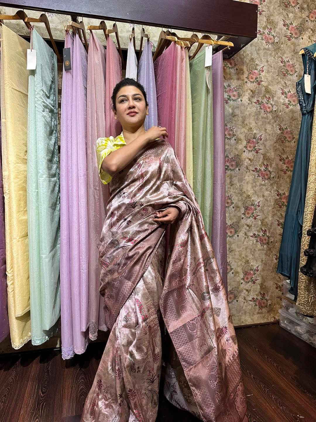 Pink Bandhej Saree