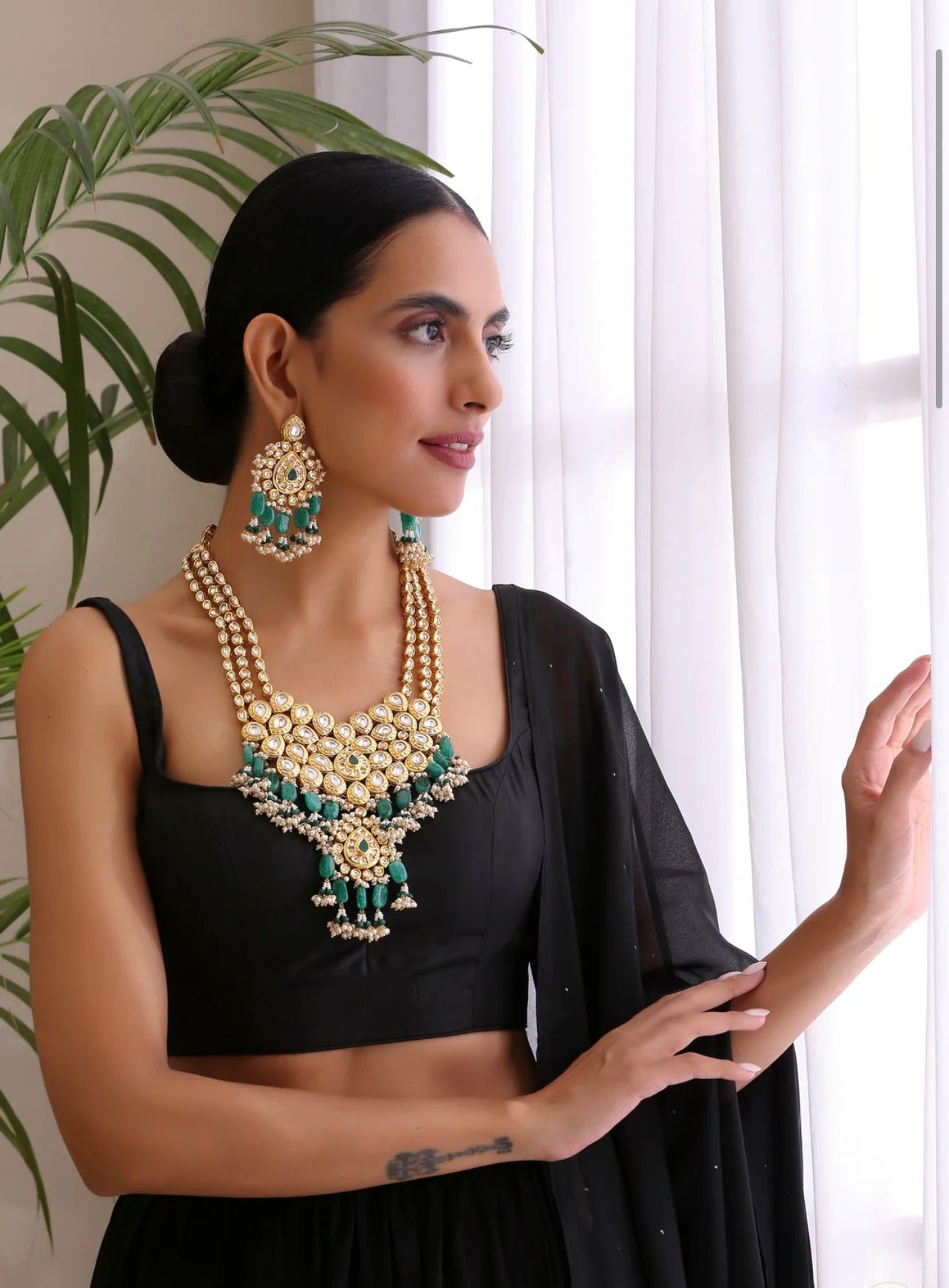 Driya Necklace Set