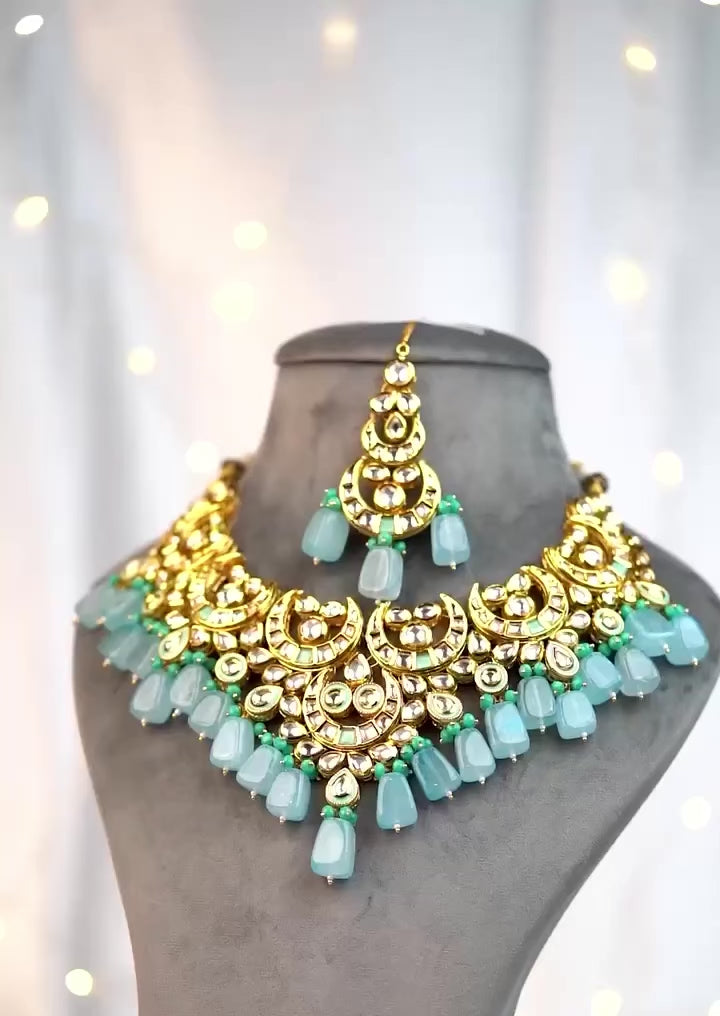 Hasley Kundan Set